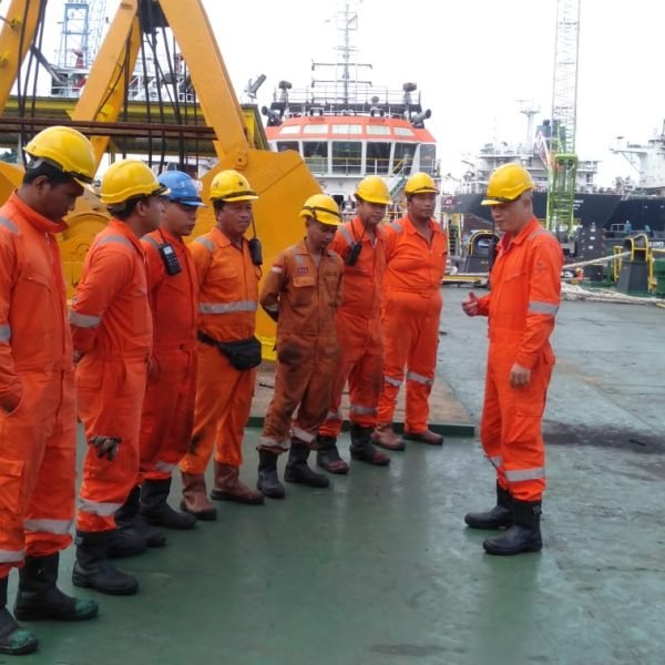 kegiatan safety talk before start working